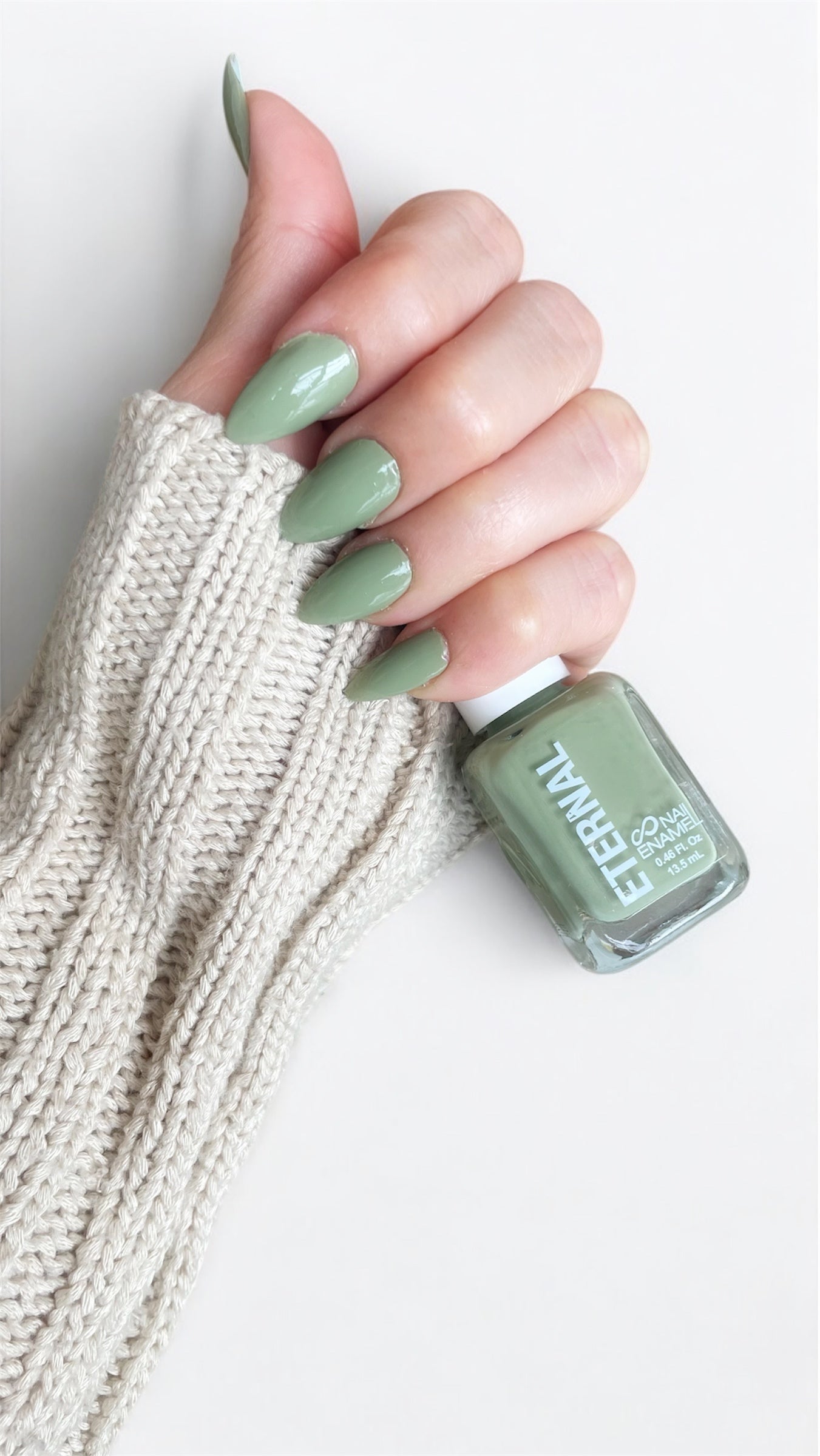 Nail_Polish_color_Light_Olive